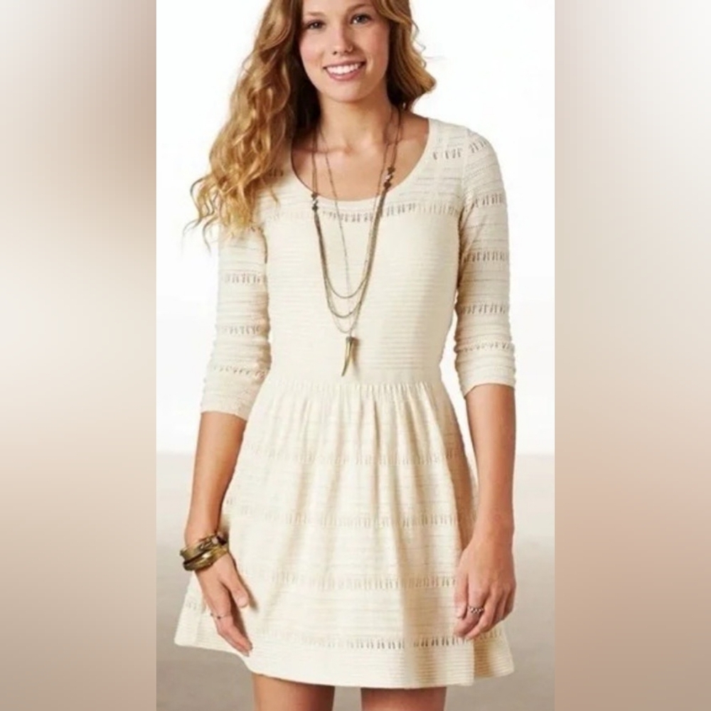 American Eagle Ivory Knit Crochet Three-quarter Sleeve Sweater Dress Sz Small